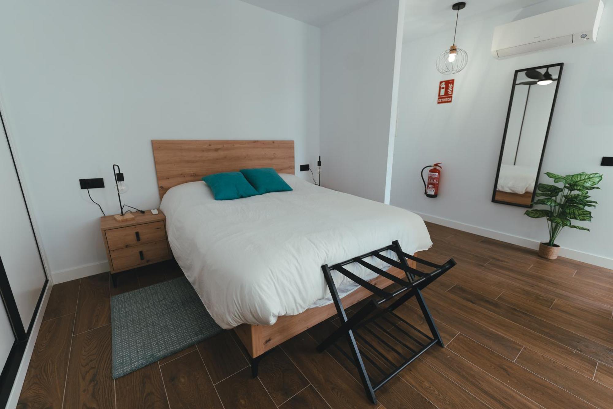 Macarena Suites Caceres Exterior photo